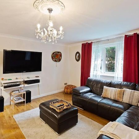 Beautiful And Cosy 2 Bedroom Flat Londres Extérieur photo