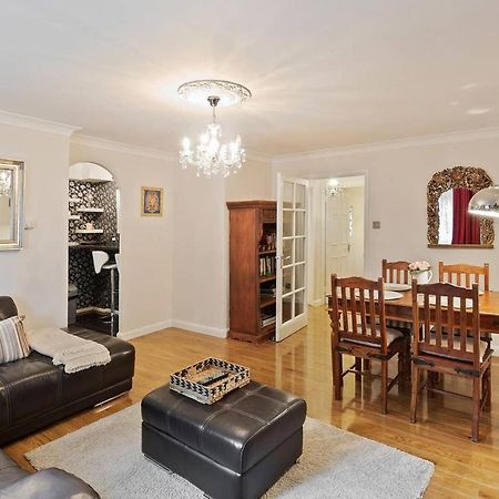 Beautiful And Cosy 2 Bedroom Flat Londres Extérieur photo