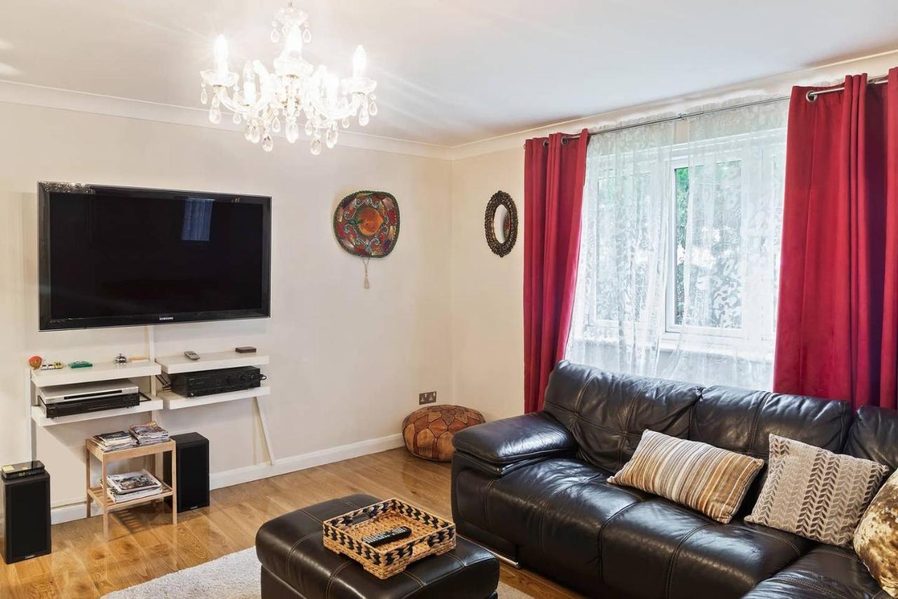 Beautiful And Cosy 2 Bedroom Flat Londres Extérieur photo