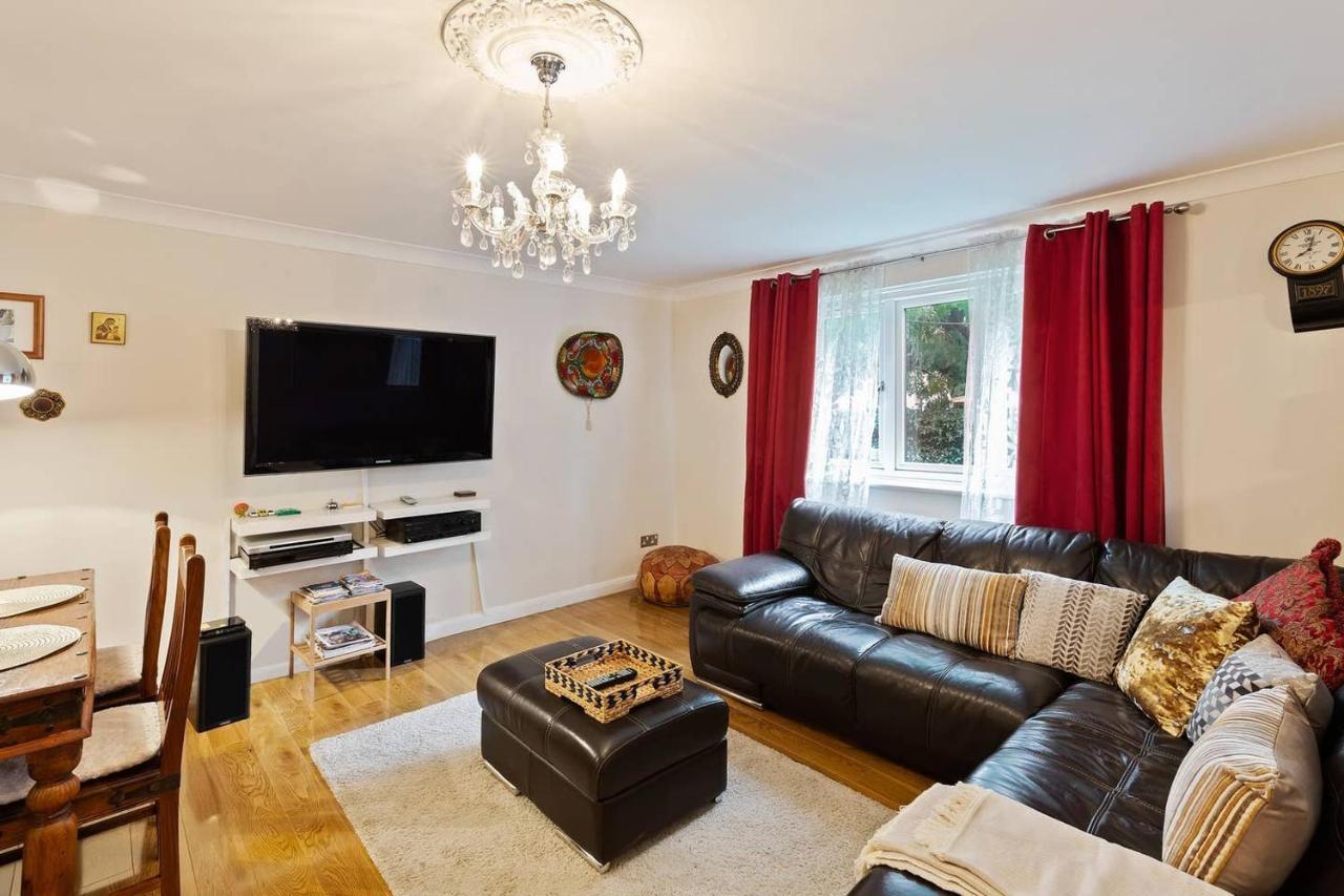 Beautiful And Cosy 2 Bedroom Flat Londres Extérieur photo