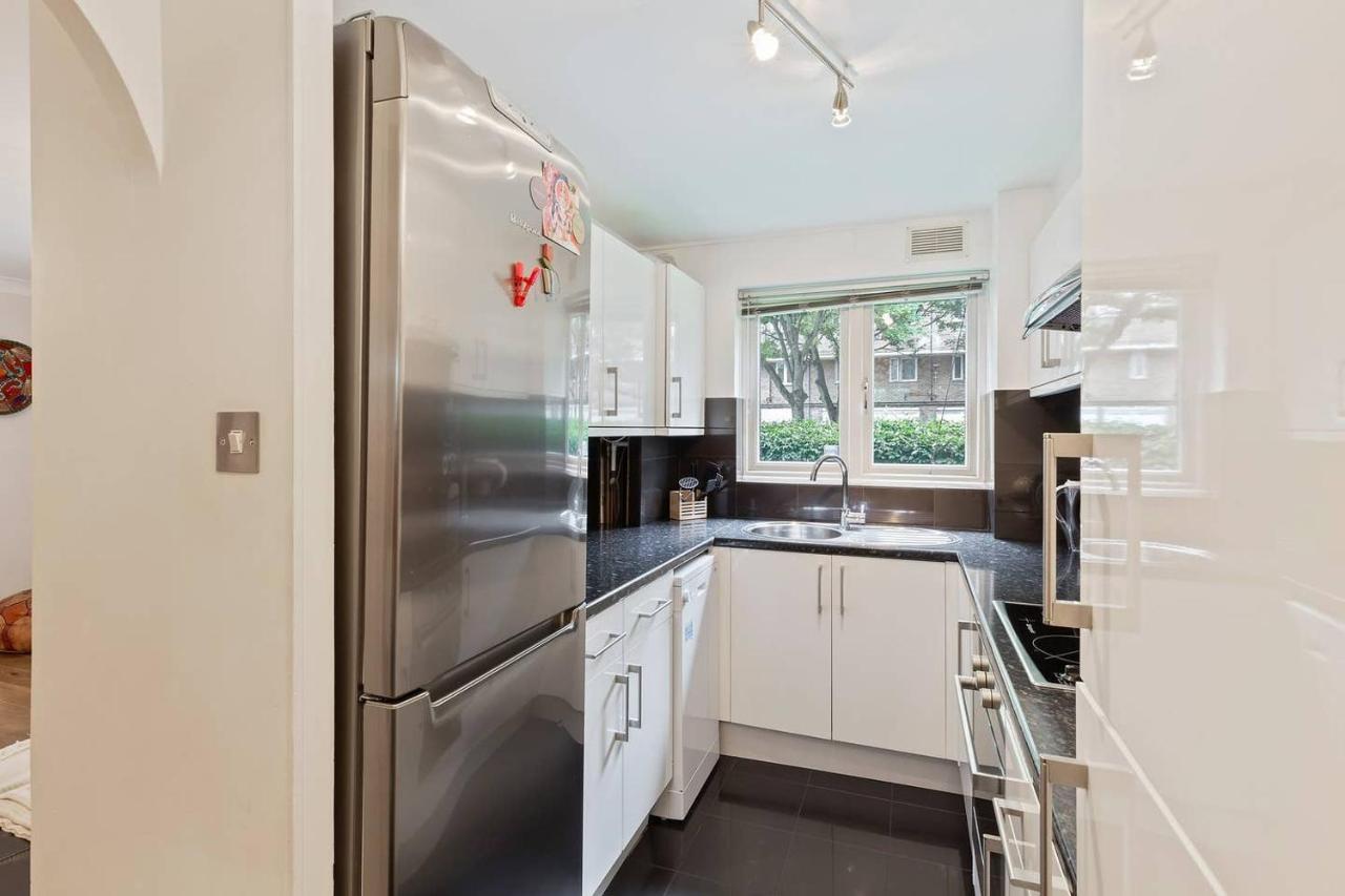 Beautiful And Cosy 2 Bedroom Flat Londres Extérieur photo