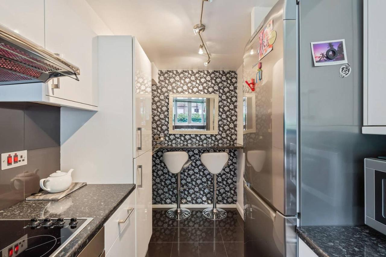 Beautiful And Cosy 2 Bedroom Flat Londres Extérieur photo