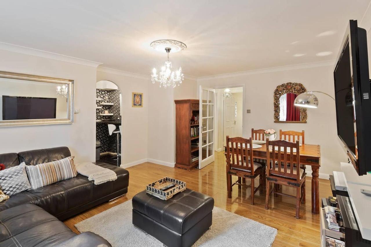 Beautiful And Cosy 2 Bedroom Flat Londres Extérieur photo