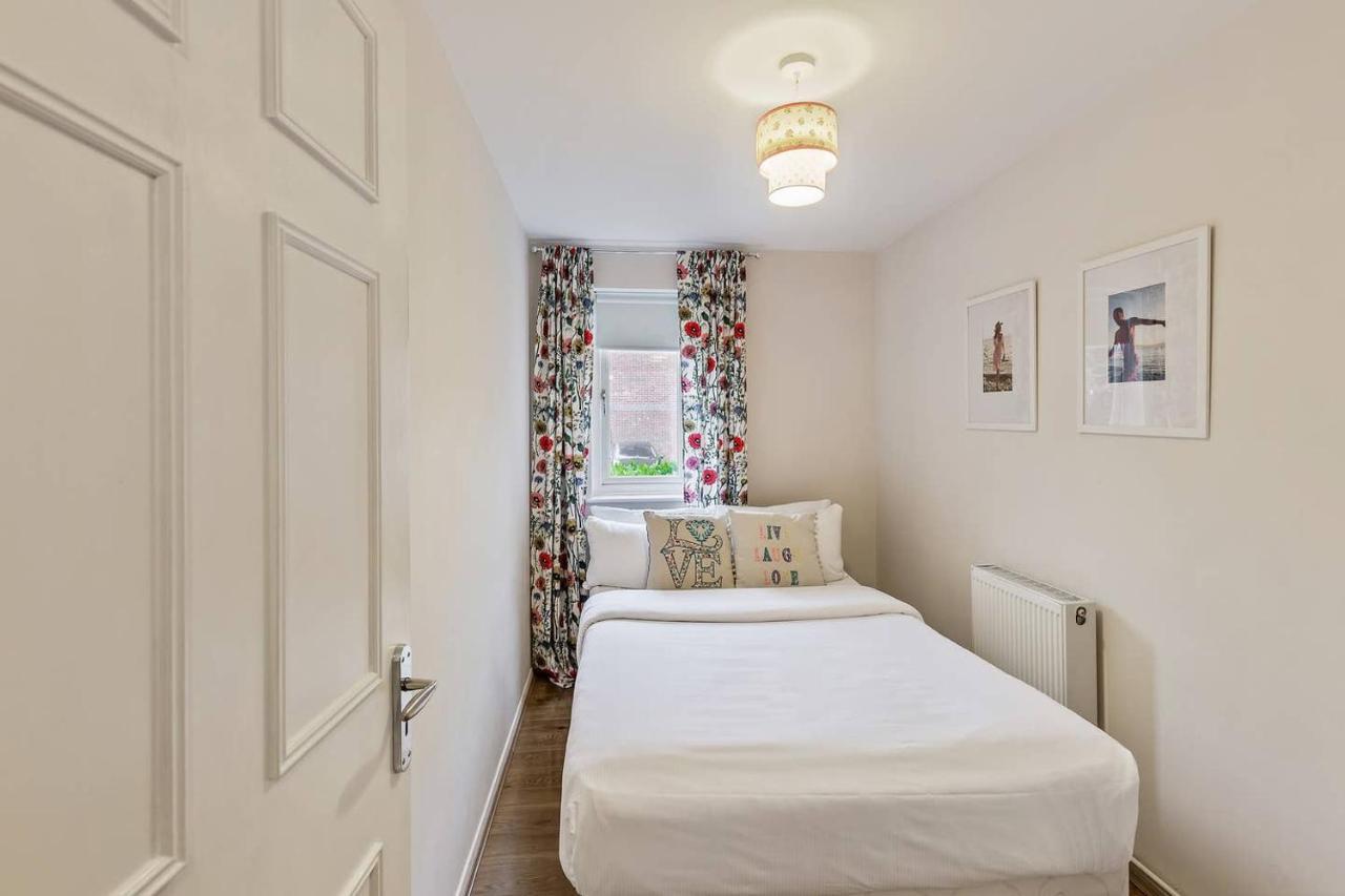 Beautiful And Cosy 2 Bedroom Flat Londres Extérieur photo